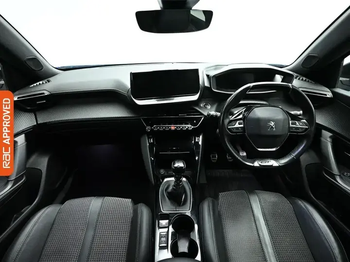 Peugeot 2008 2022 photo 2