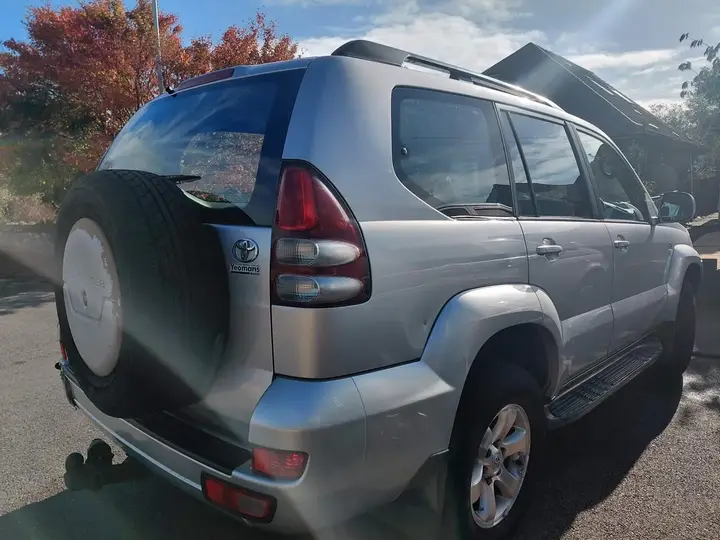 Toyota Land Cruiser
