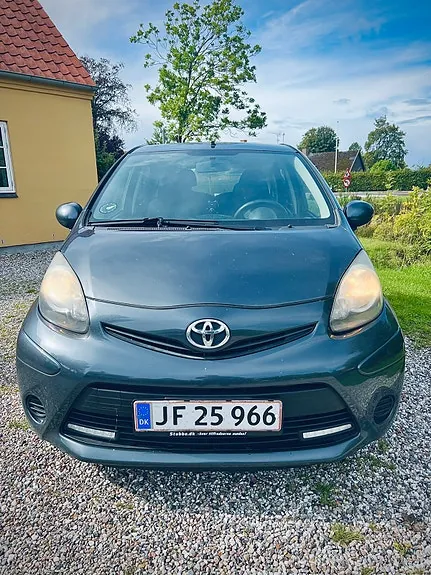Toyota Aygo 2012 photo 5
