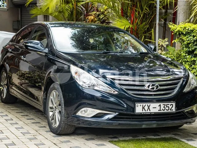 Hyundai Sonata 2013 photo 2