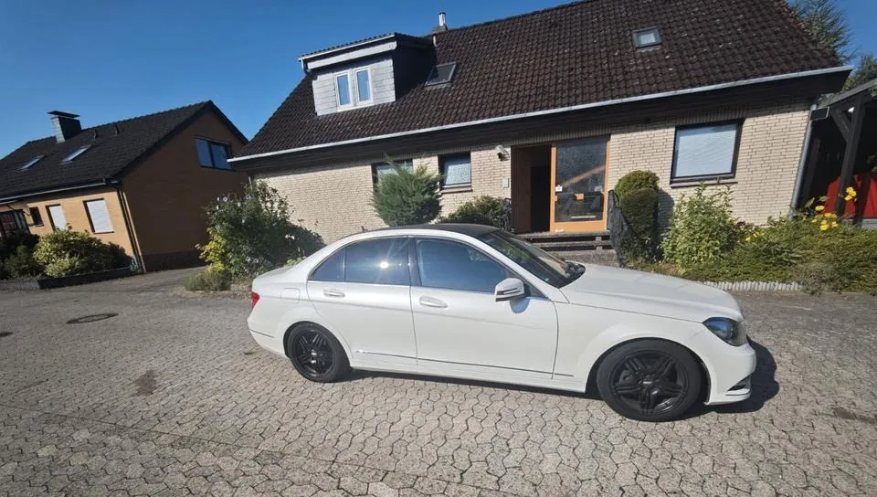 Mercedes-Benz C 200
