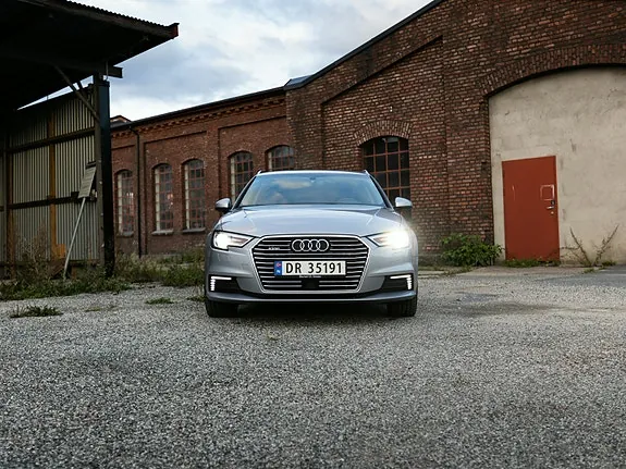Audi A3 2018 photo 3