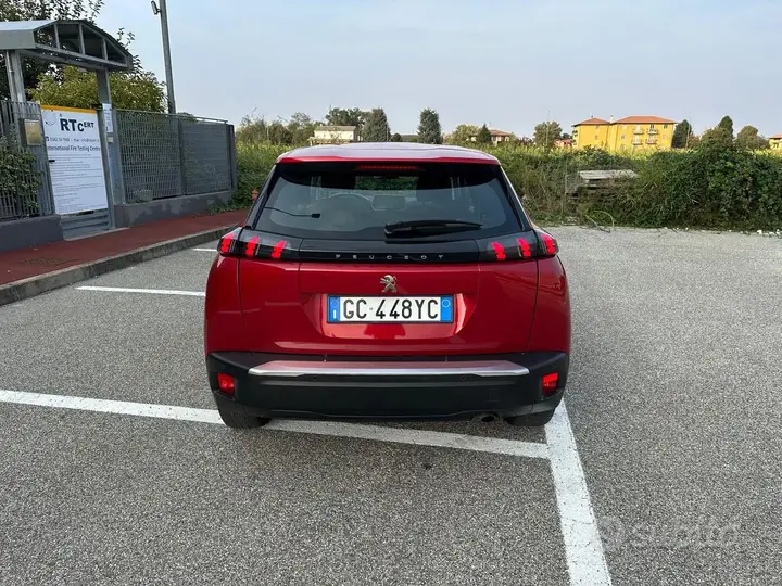 Peugeot 2008 2020 photo 5