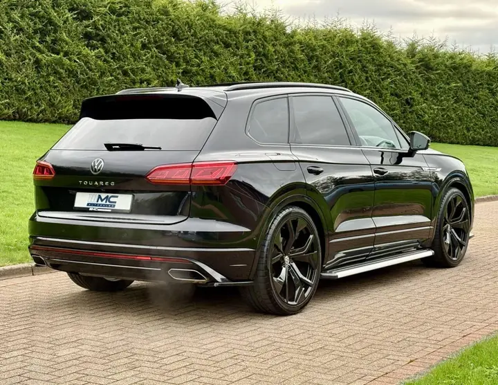 Volkswagen Touareg 2021 photo 3