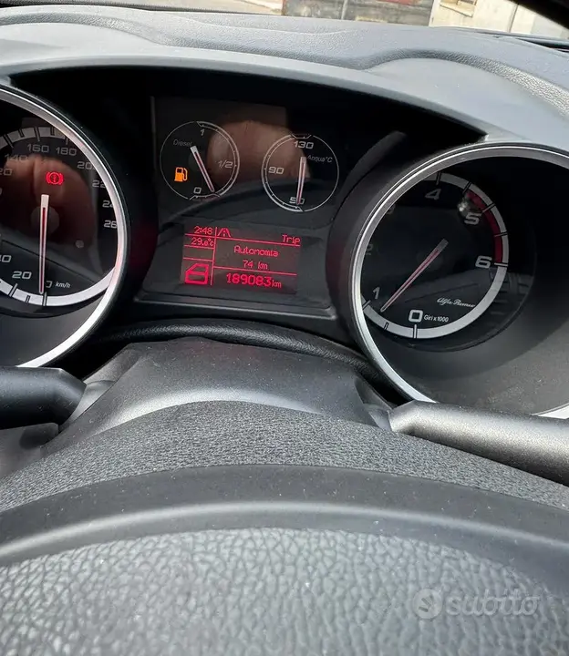 Alfa Romeo Giulietta 2013 photo 4