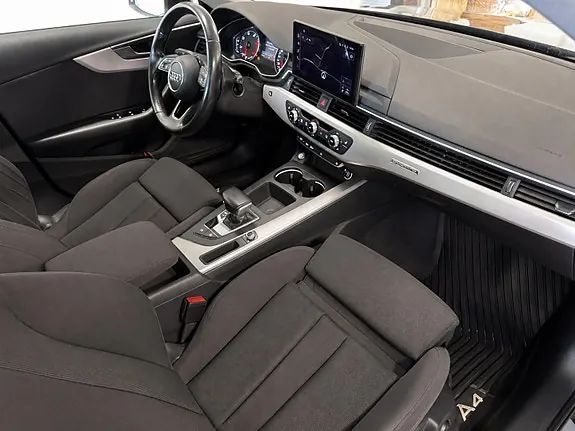 Audi A4 2020 photo 4