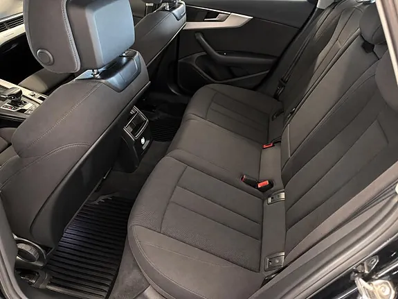 Audi A4 2020 photo 5