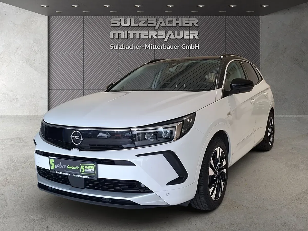 Opel Grandland X 2022 photo 2