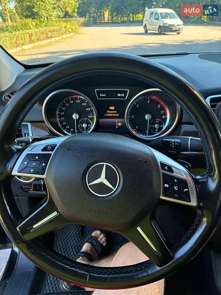 Mercedes-Benz M-Class 2014 photo 4