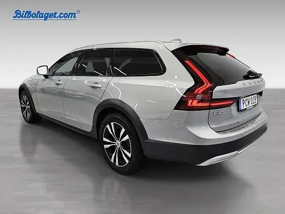 Volvo V90 Cross Country 2024 photo 4