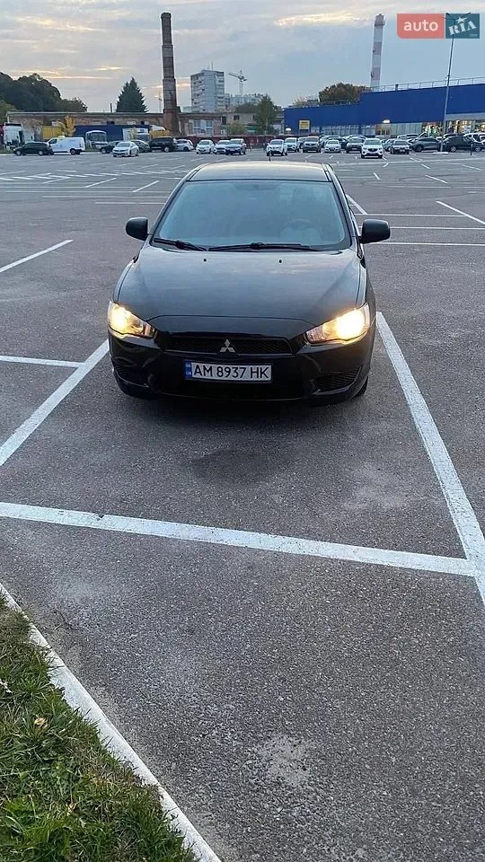 Mitsubishi Lancer 2014 photo 2