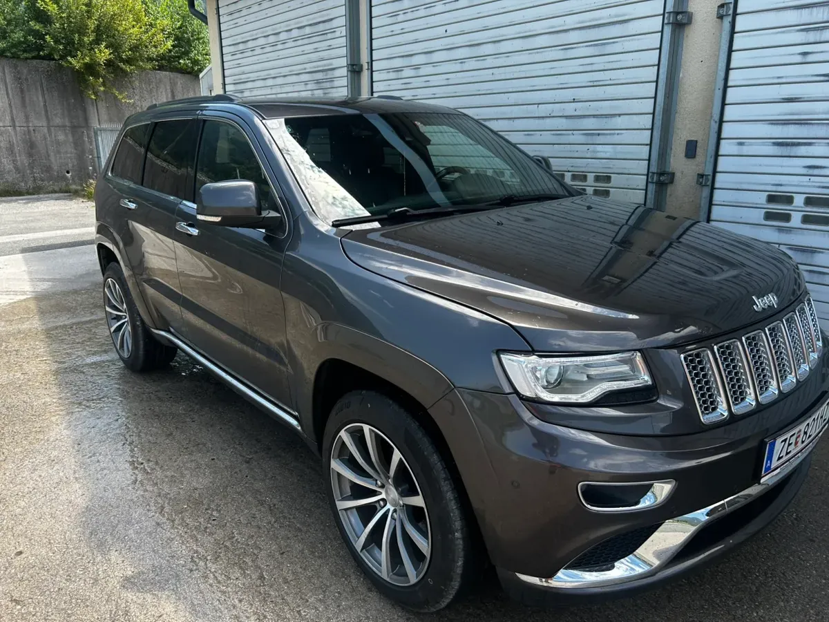 Jeep Grand Cherokee 2013 photo 2