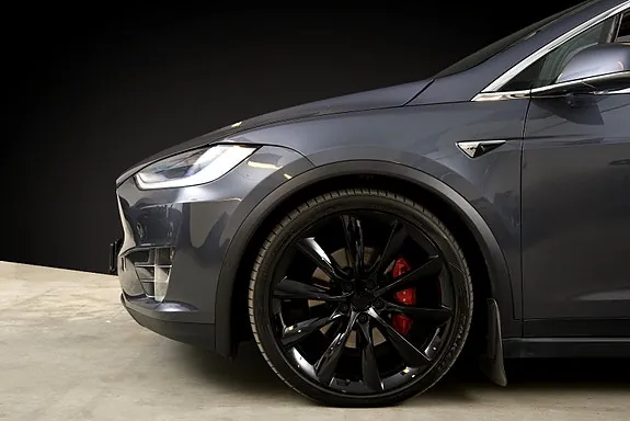 Tesla Model X 2020 photo 4