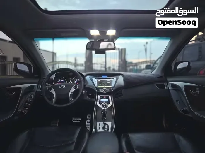Hyundai Elantra 2012 photo 4