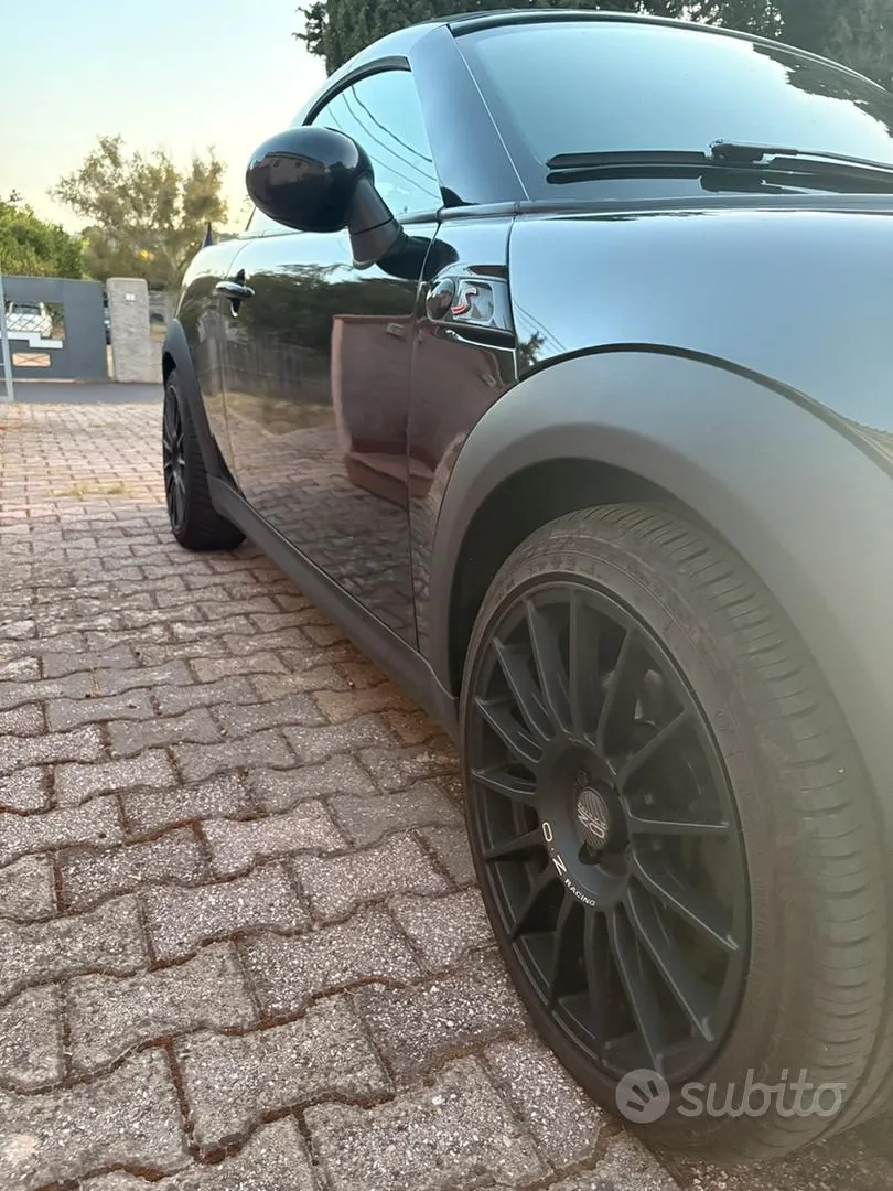 Mini Mini Cooper S 2011 photo 4