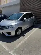 Honda Fit 2015 photo 4