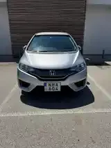 Honda Fit 2015 photo 2