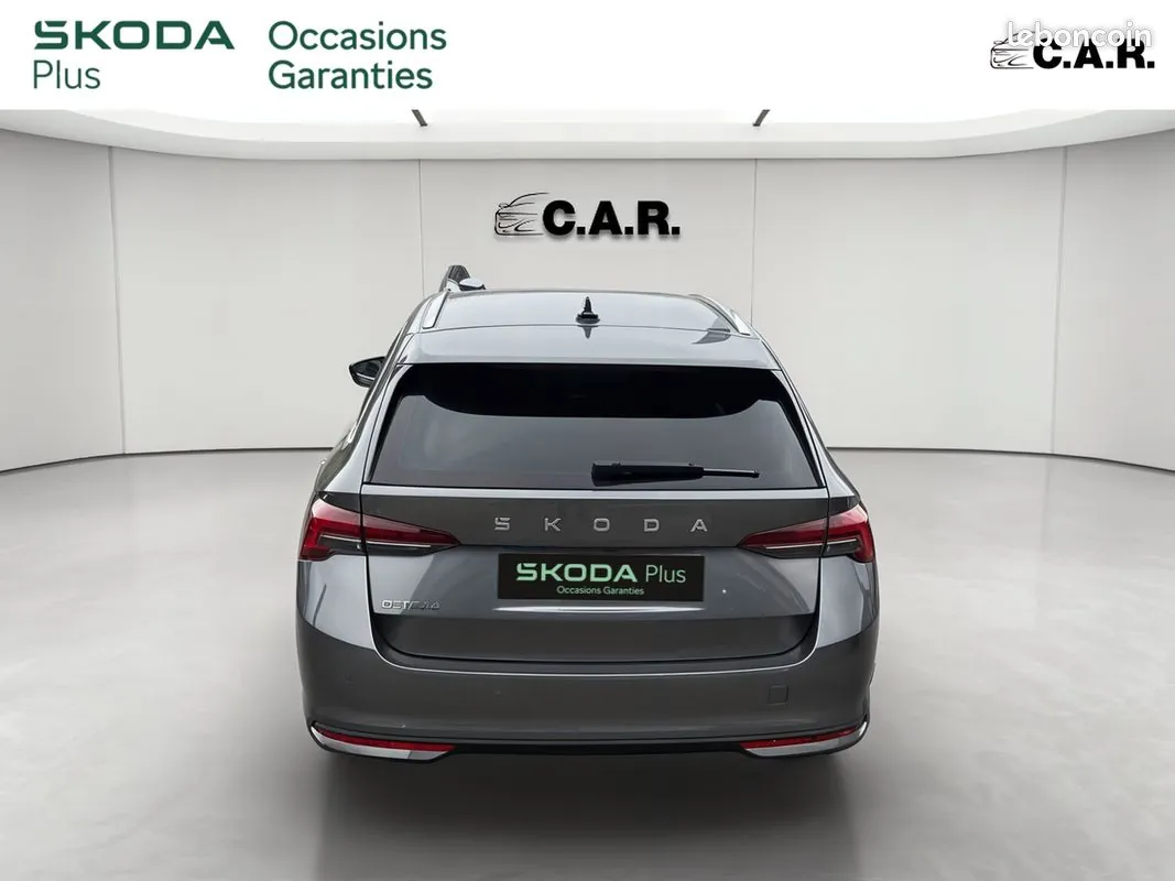 Skoda Octavia 2024 photo 4
