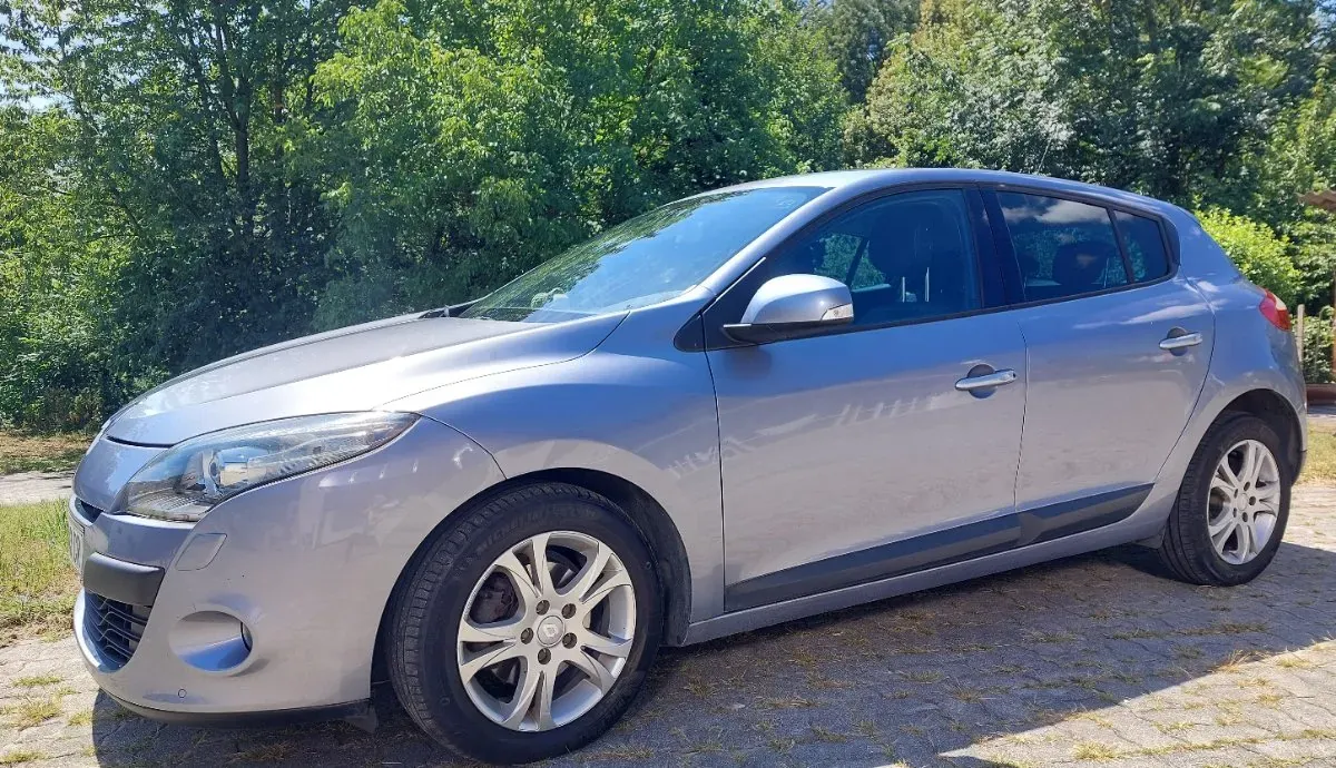 Renault Mégane 2009 photo 3