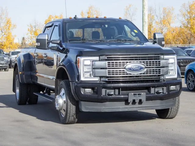 Ford Super Duty F-450 2019 photo 2