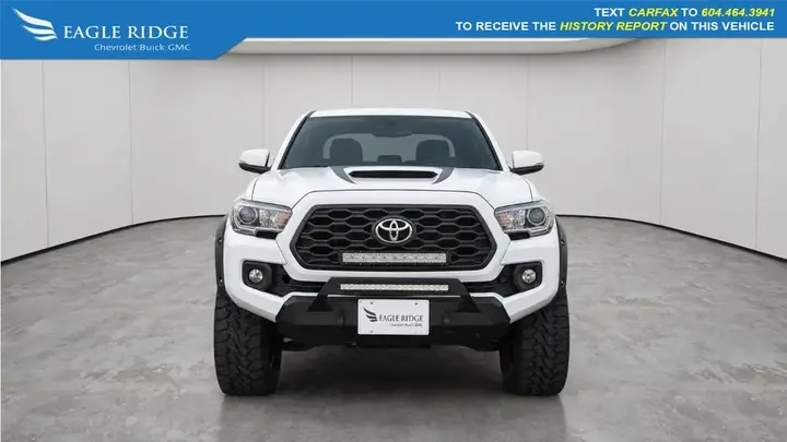 Toyota Tacoma 2020 photo 2