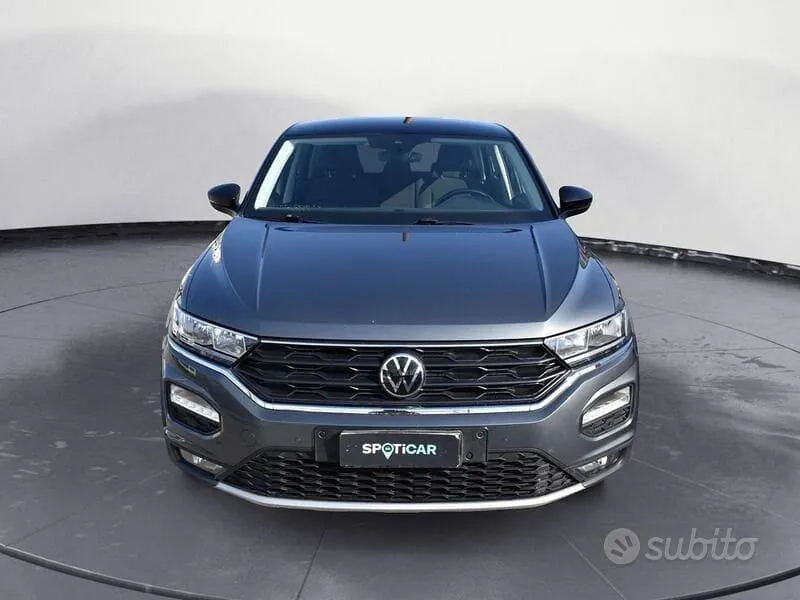 Volkswagen T-Roc 2021 photo 2