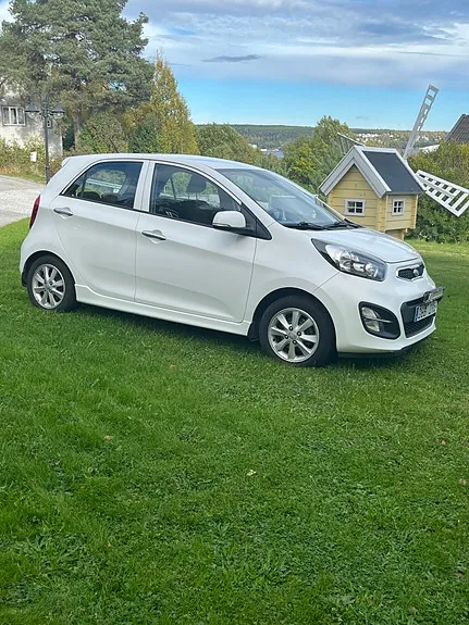 Kia Picanto 2012 photo 2