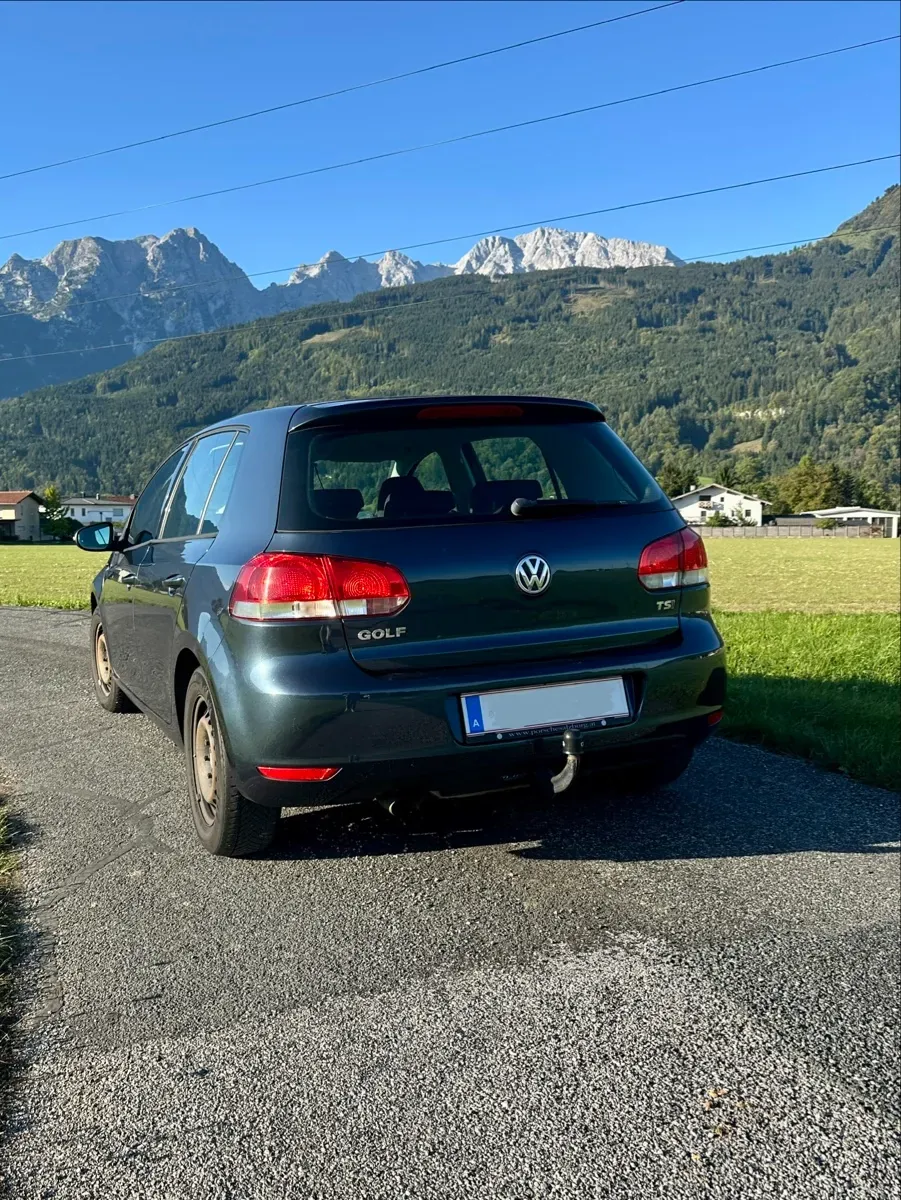 Volkswagen Golf 2009 photo 2