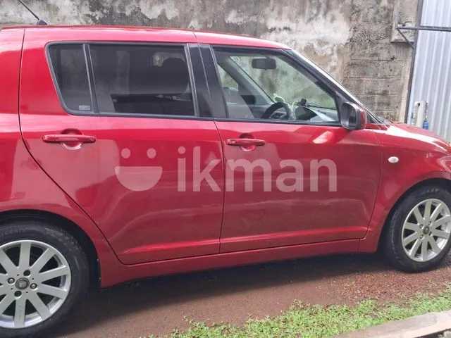 Suzuki Swift 2005 photo 4