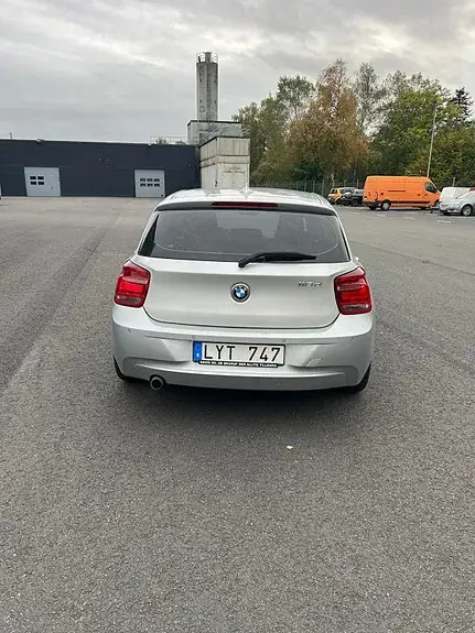 BMW 118D 2012 photo 4