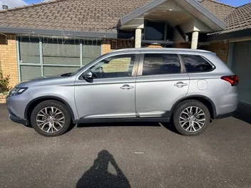 Mitsubishi Outlander 2016 photo 4