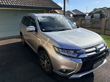 Mitsubishi Outlander 2016 photo 3