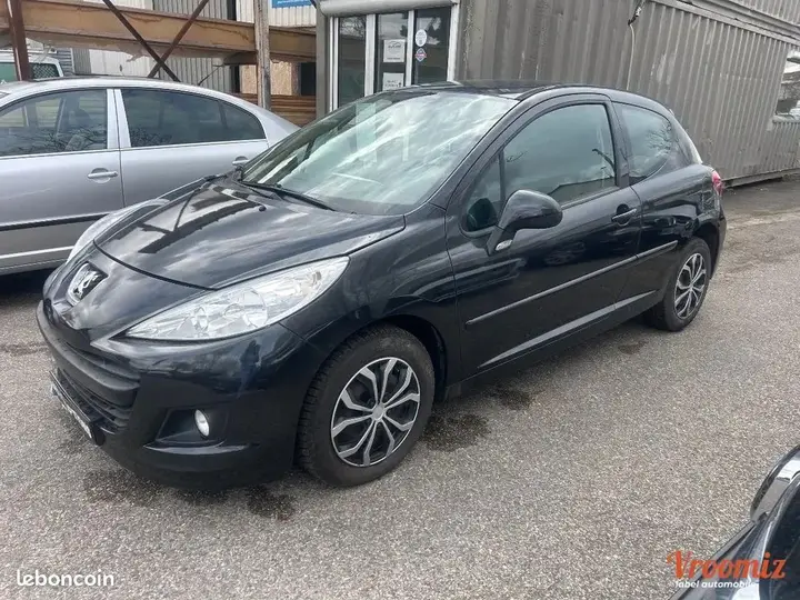 Peugeot 207 2010 photo 3