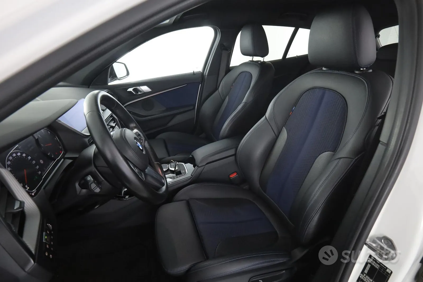 BMW 1 Series 2020 photo 2