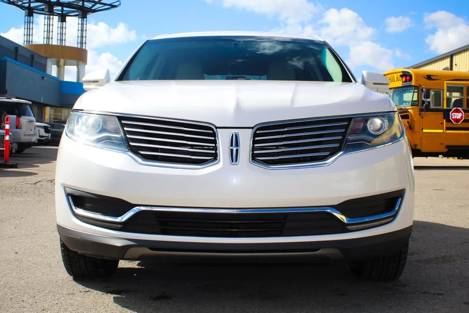 Lincoln Mkx 2016 photo 2