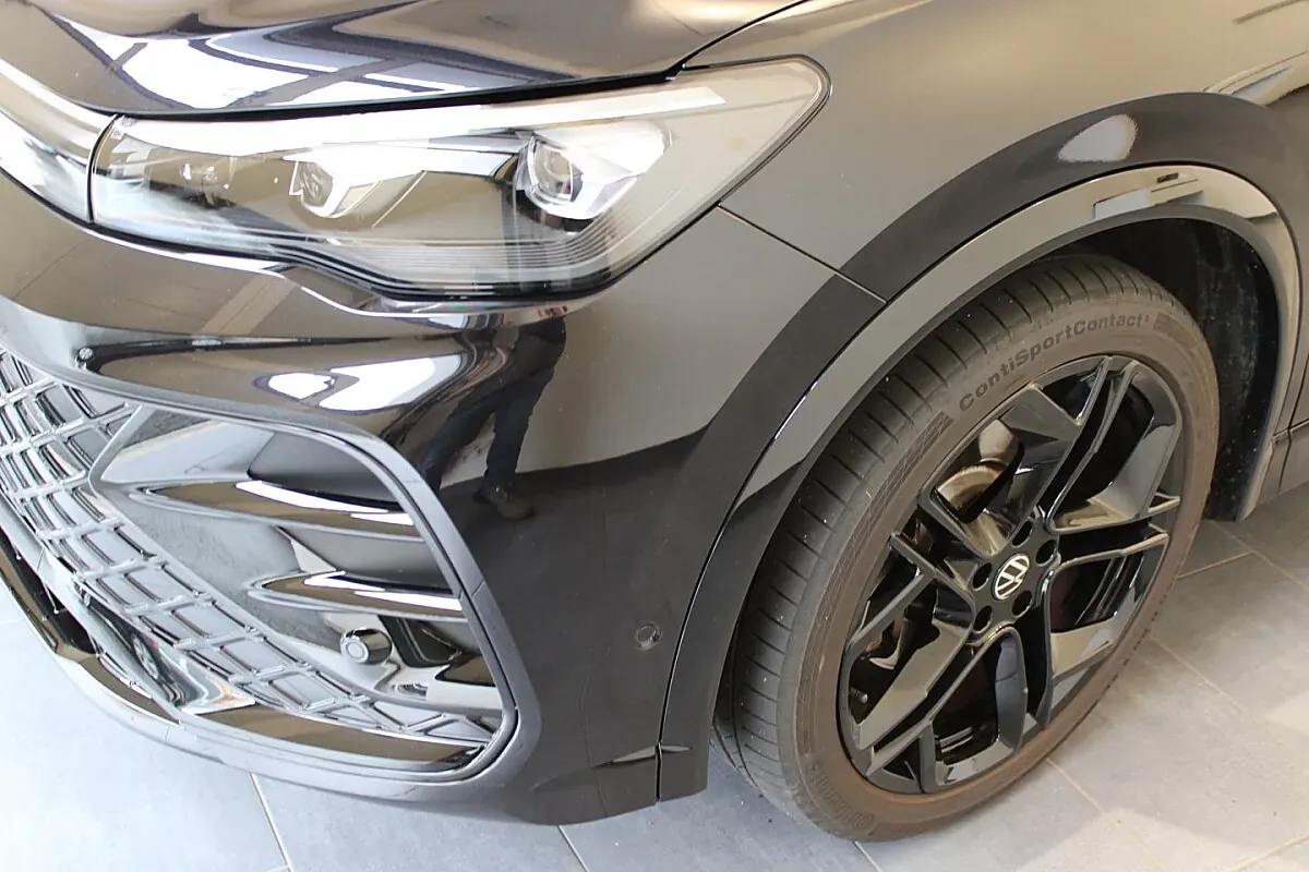 Volkswagen Tiguan 2024 photo 2