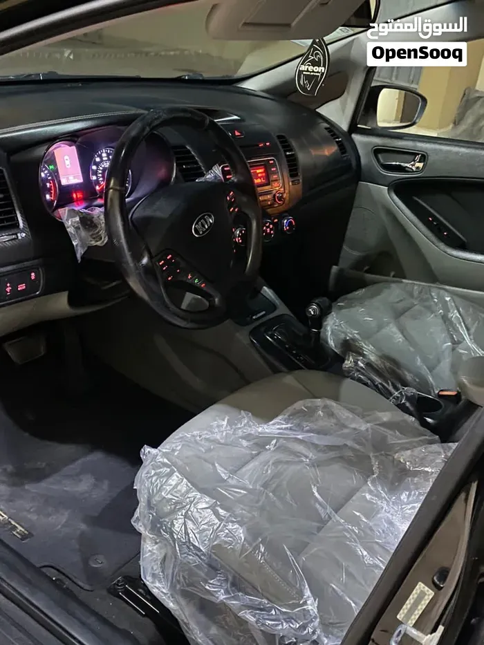 Kia Forte 2015 photo 2
