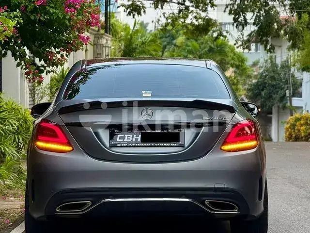 Mercedes-Benz C200 2019 photo 5