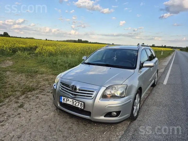 Toyota Avensis 2006 photo 2
