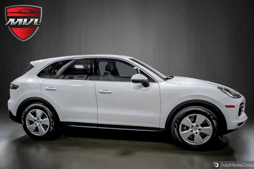 Porsche Cayenne 2023 photo 4