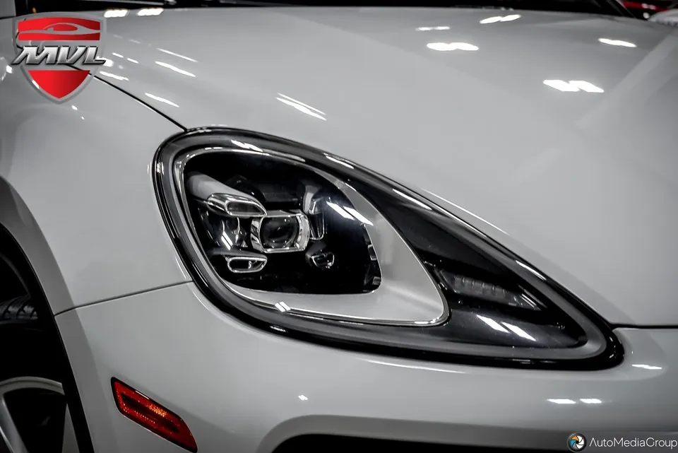 Porsche Cayenne 2023 photo 3