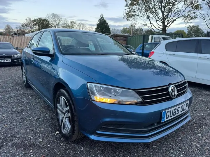 Volkswagen Jetta 2015 photo 3