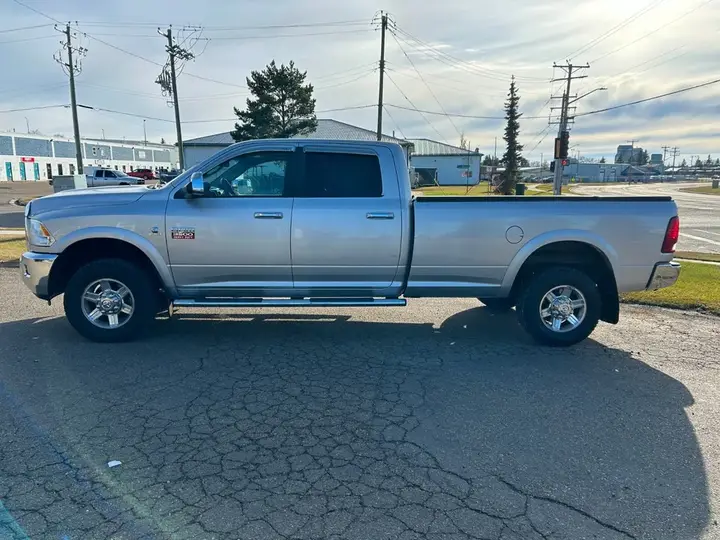 Dodge Ram 3500 2010 photo 2