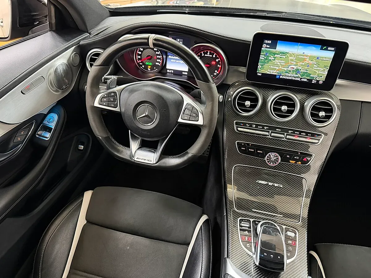 Mercedes-Benz C-Class 2016 photo 2