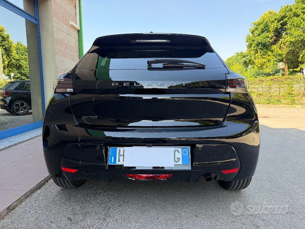 Peugeot 208 2026 photo 4