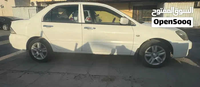 Mitsubishi Lancer 2014 photo 4