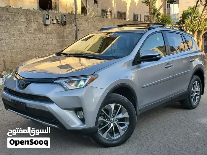 Toyota Rav4 2017 photo 3