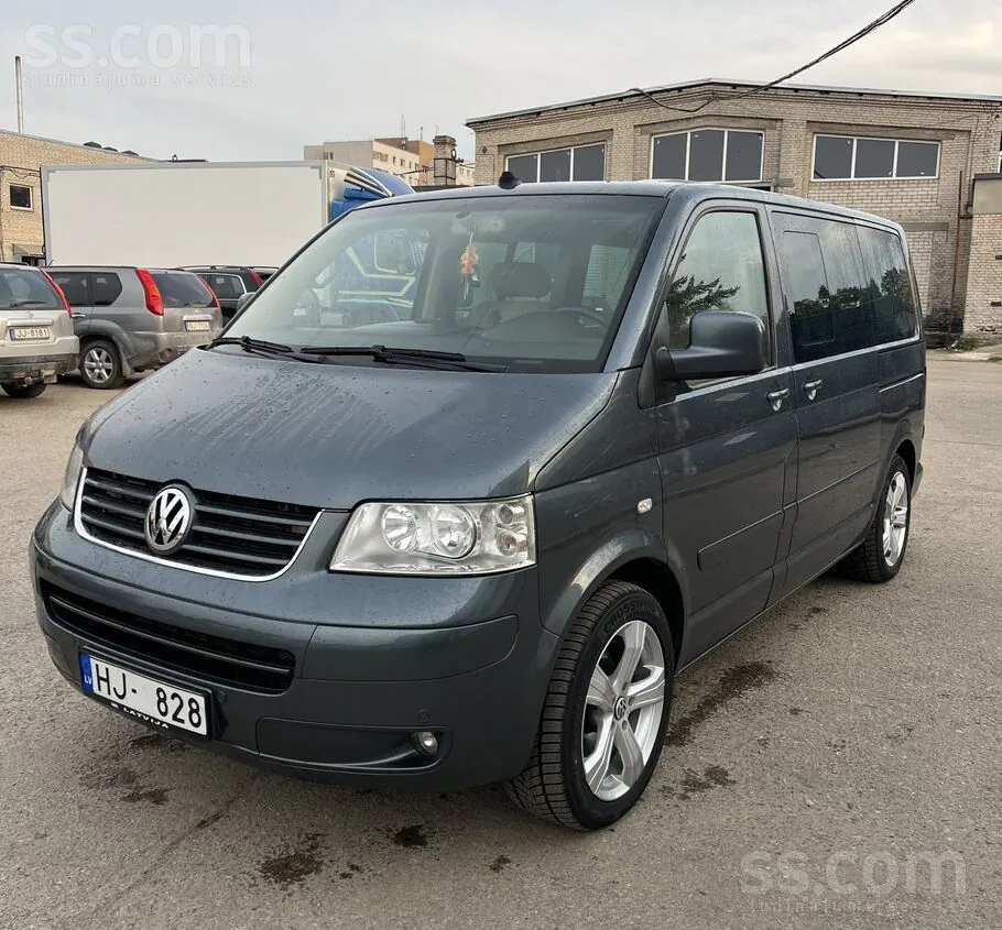 Volkswagen Multivan 2005 photo 2