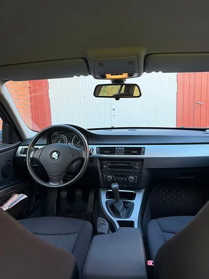 BMW 320D 2008 photo 3