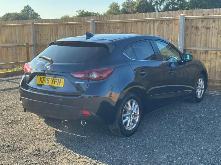 Mazda Mazda3 2015 photo 5
